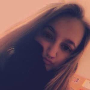 Meet your Posher, Abby